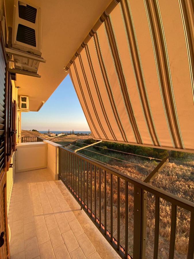 Viole Di Mare Guest House サン・レオーネ エクステリア 写真