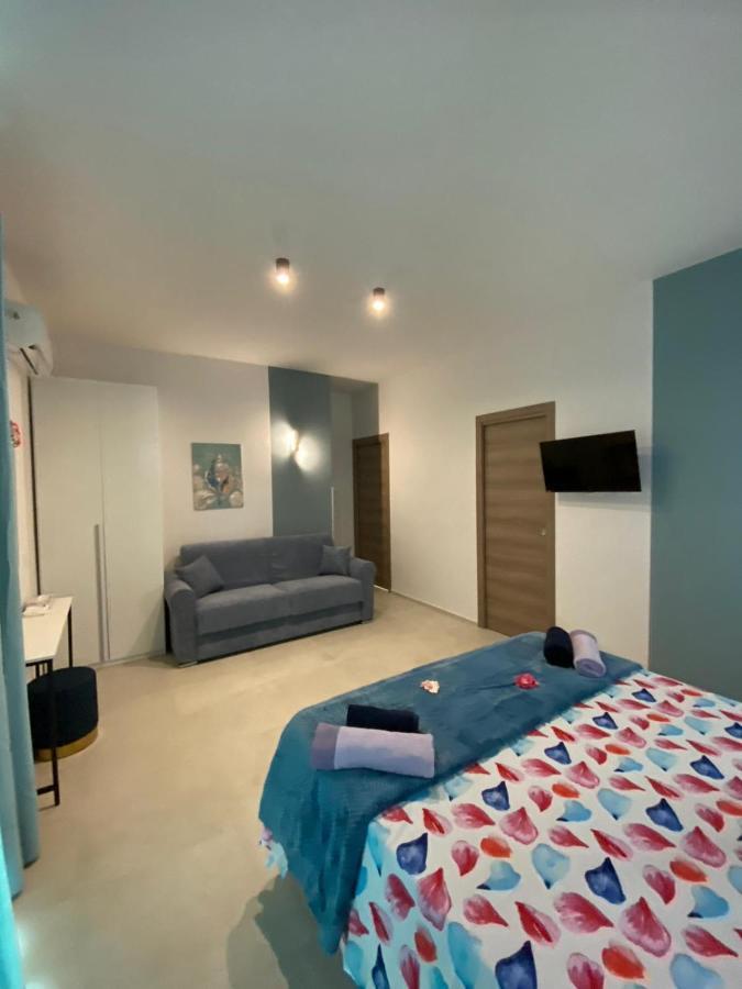 Viole Di Mare Guest House サン・レオーネ エクステリア 写真