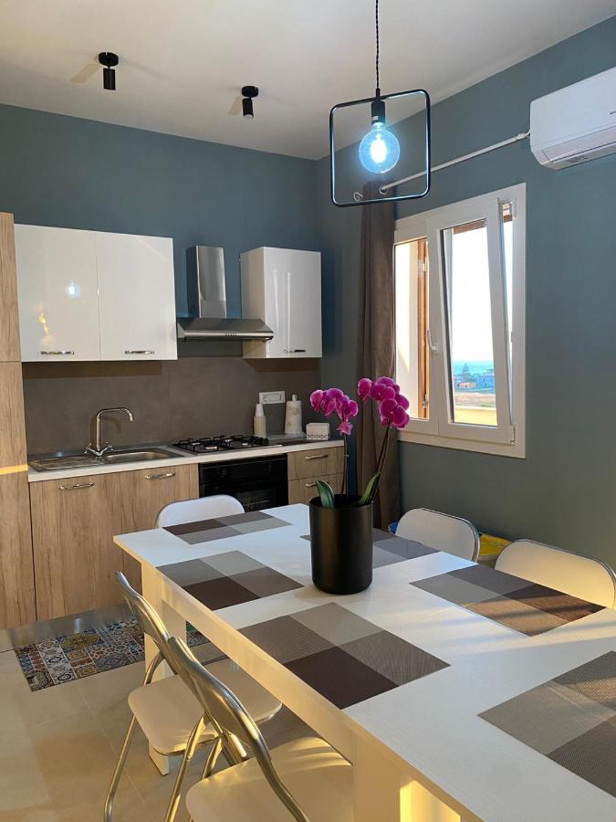 Viole Di Mare Guest House サン・レオーネ エクステリア 写真